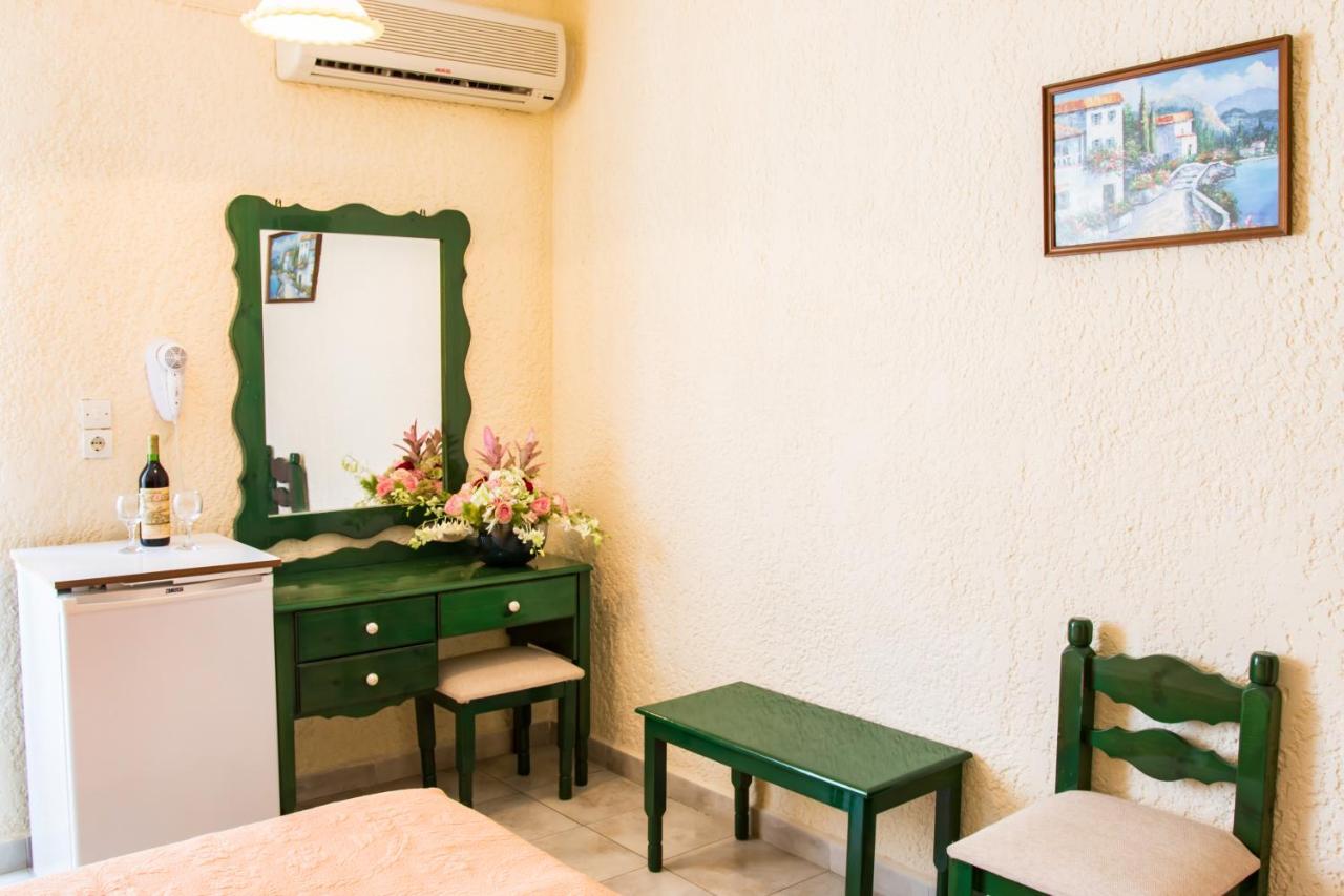 Panorama Hotel Karpathos Ngoại thất bức ảnh